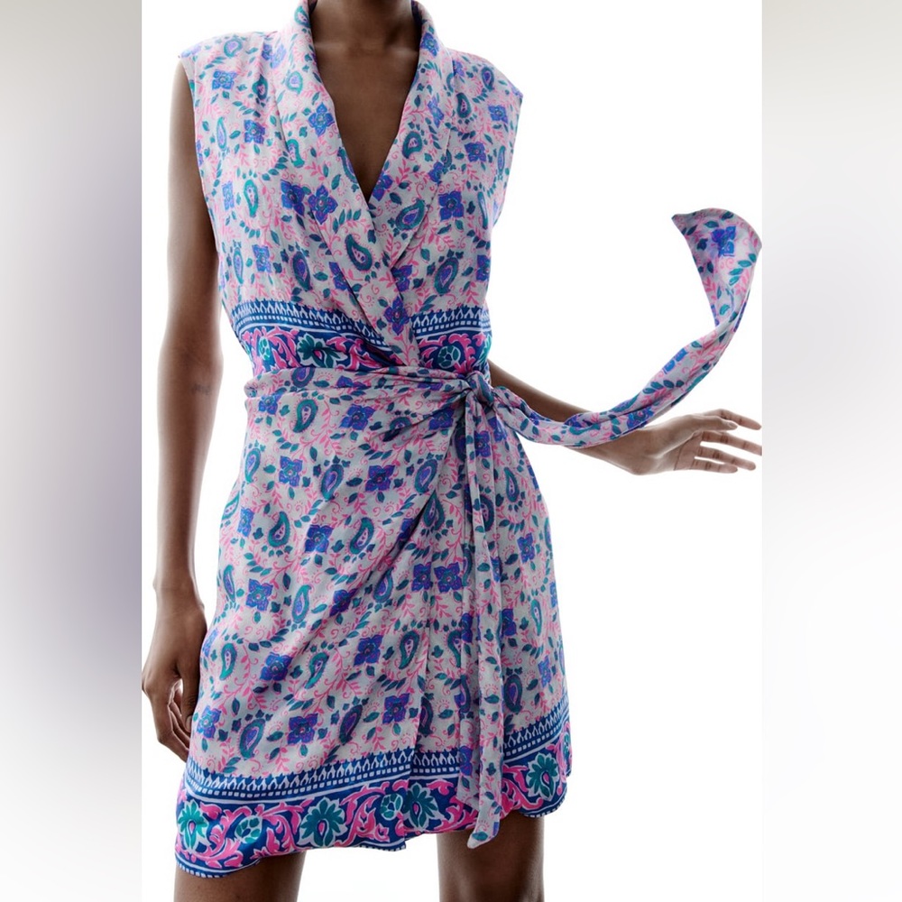 NWT Zara Sleeveless Dress With Lapel Collar- S